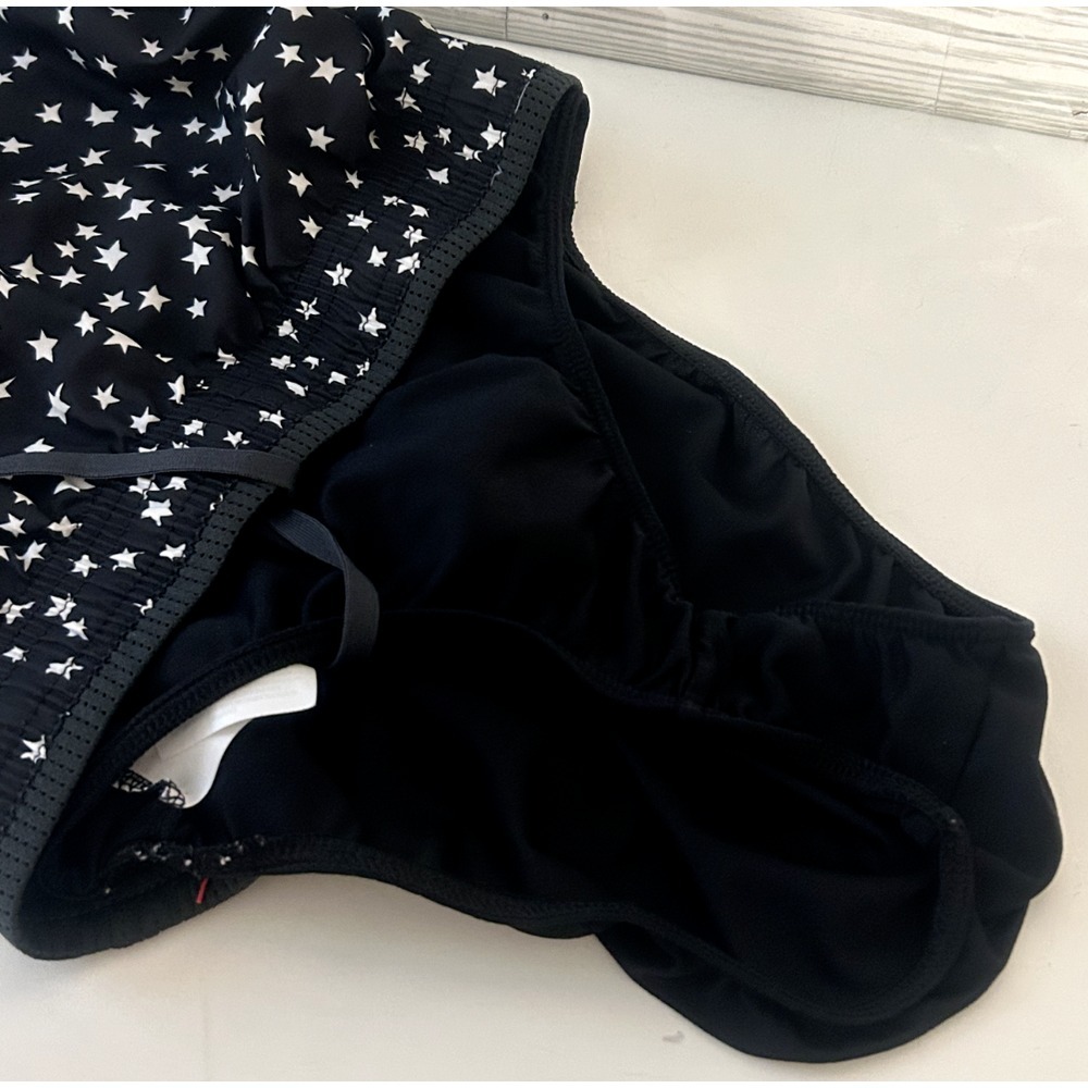 EC Ladies Nike Dri-Fit DR1517 Black/White Stars Print Run Train Gym Shorts Small - Picture 8 of 8